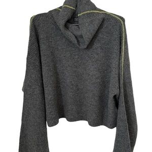 Topshop oversized grey cropped sweater with contrast stitch. Size 6 or M